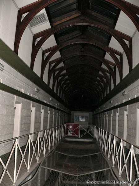 Prison de Pentridge, Melbourne - (c) Forbidden Places - Sylvain Margaine - L'étage supérieur. Nous sommes entrés par une trappe au plafond...