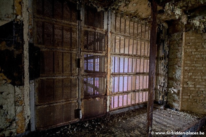 La cárcel de Newark - (c) Forbidden Places - Sylvain Margaine - 1. Welcome...