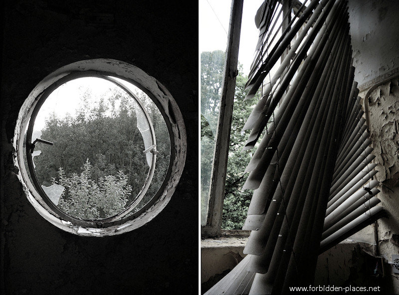 El Sanatorio Joseph Lemaire - (c) Forbidden Places - Sylvain Margaine - 4 - Porthole and window.