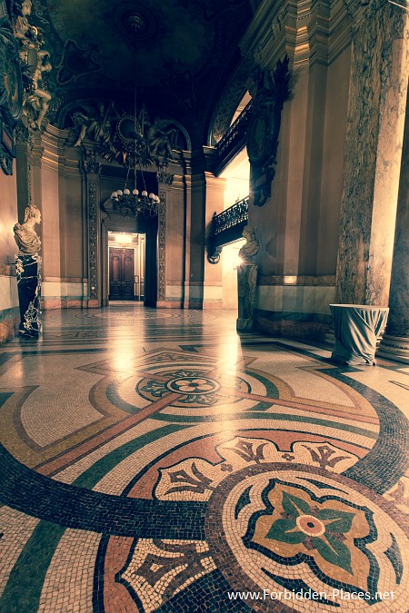 The Palais Garnier - (c) Forbidden Places - Sylvain Margaine - 15 - Mosaics.