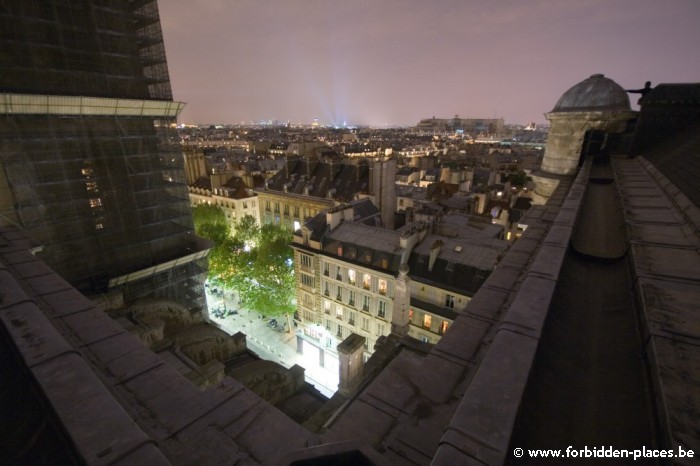 Los secretos de Saint Sulpice - (c) Forbidden Places - Sylvain Margaine - Roof 2